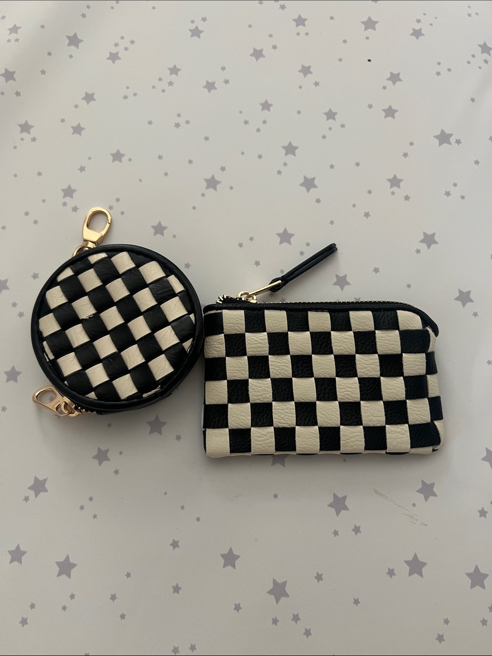 Checkered design, card, wallet, and coin purse